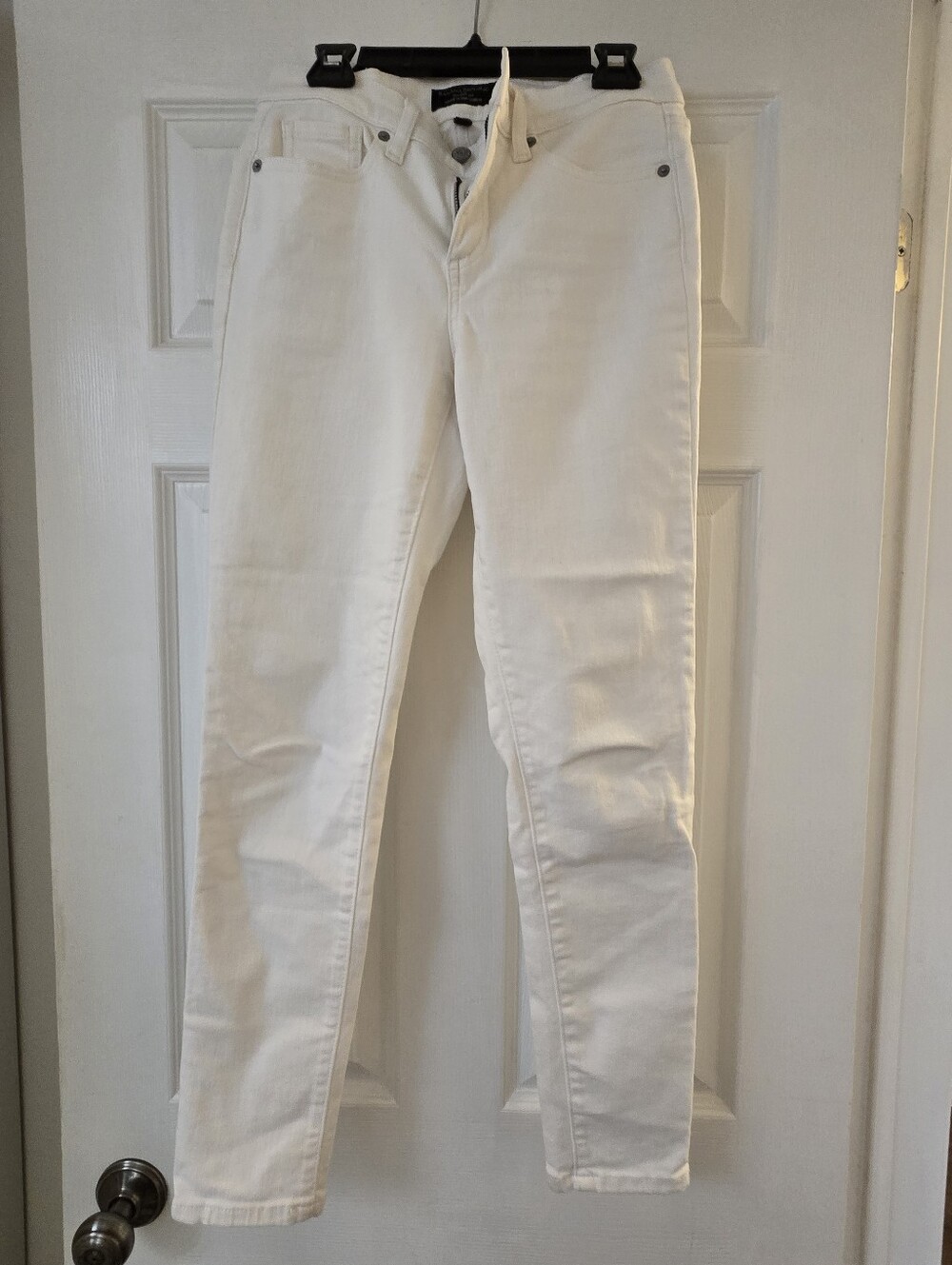 Banana Republic Factory Women's White Skinny Fit Jeans, Size 26/2